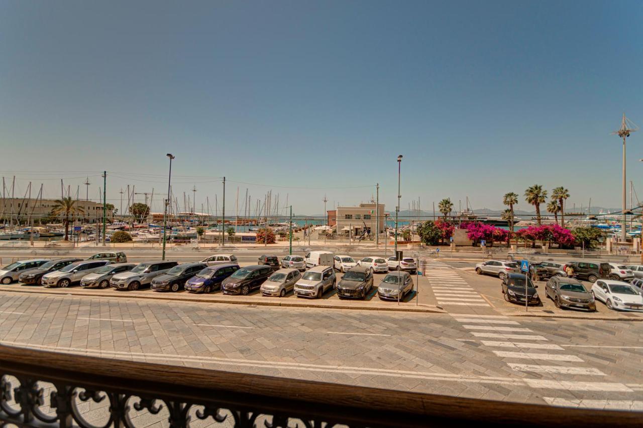 Apartmán Right House Sur Le Port - Harbour View Cagliari Exteriér fotografie